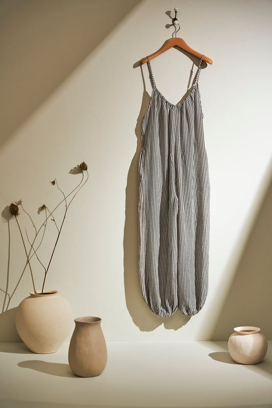Effortless Summer Style: Embrace Your Inner Goddess with Flow by Eda Tumer